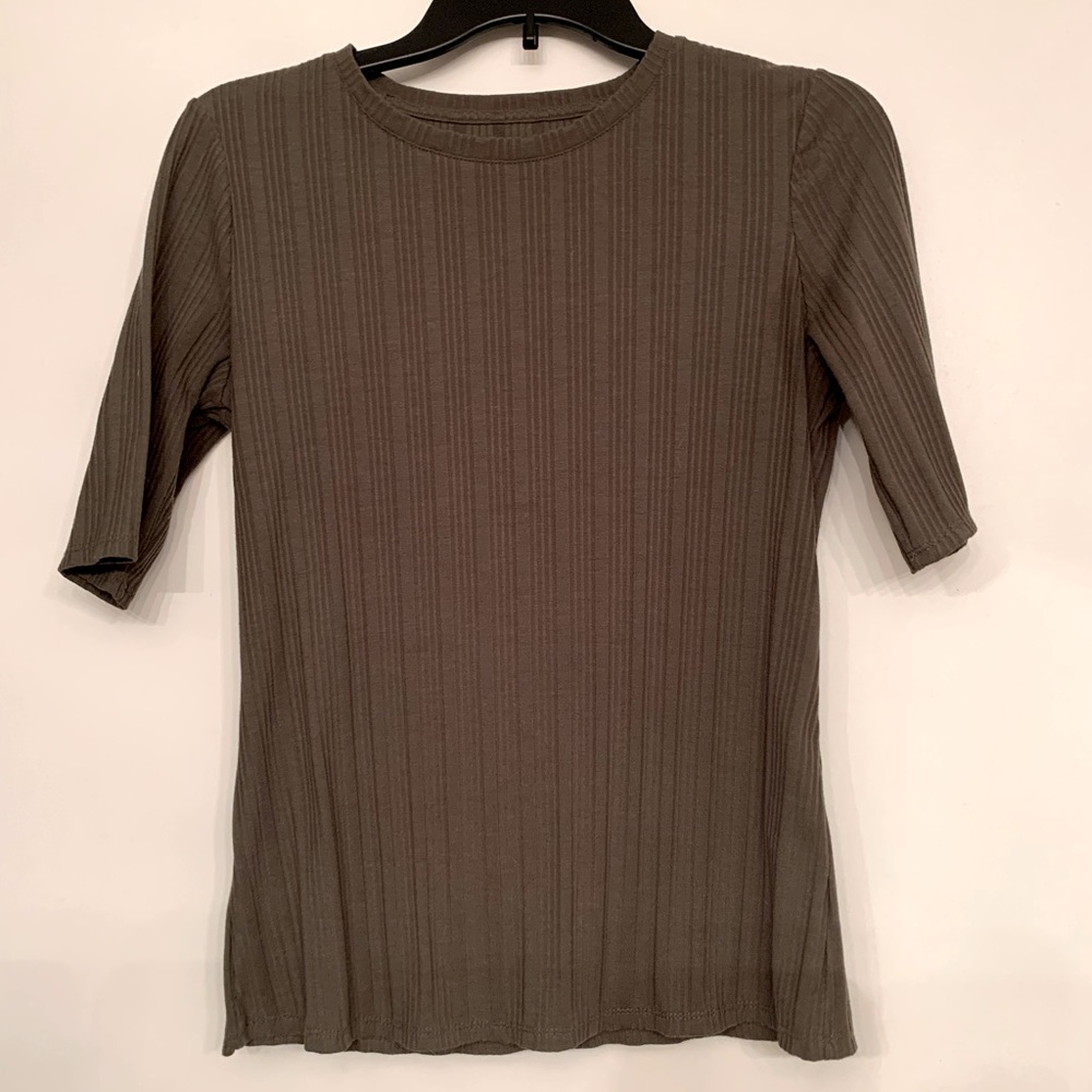Nine West quarter length sleeve shirt.